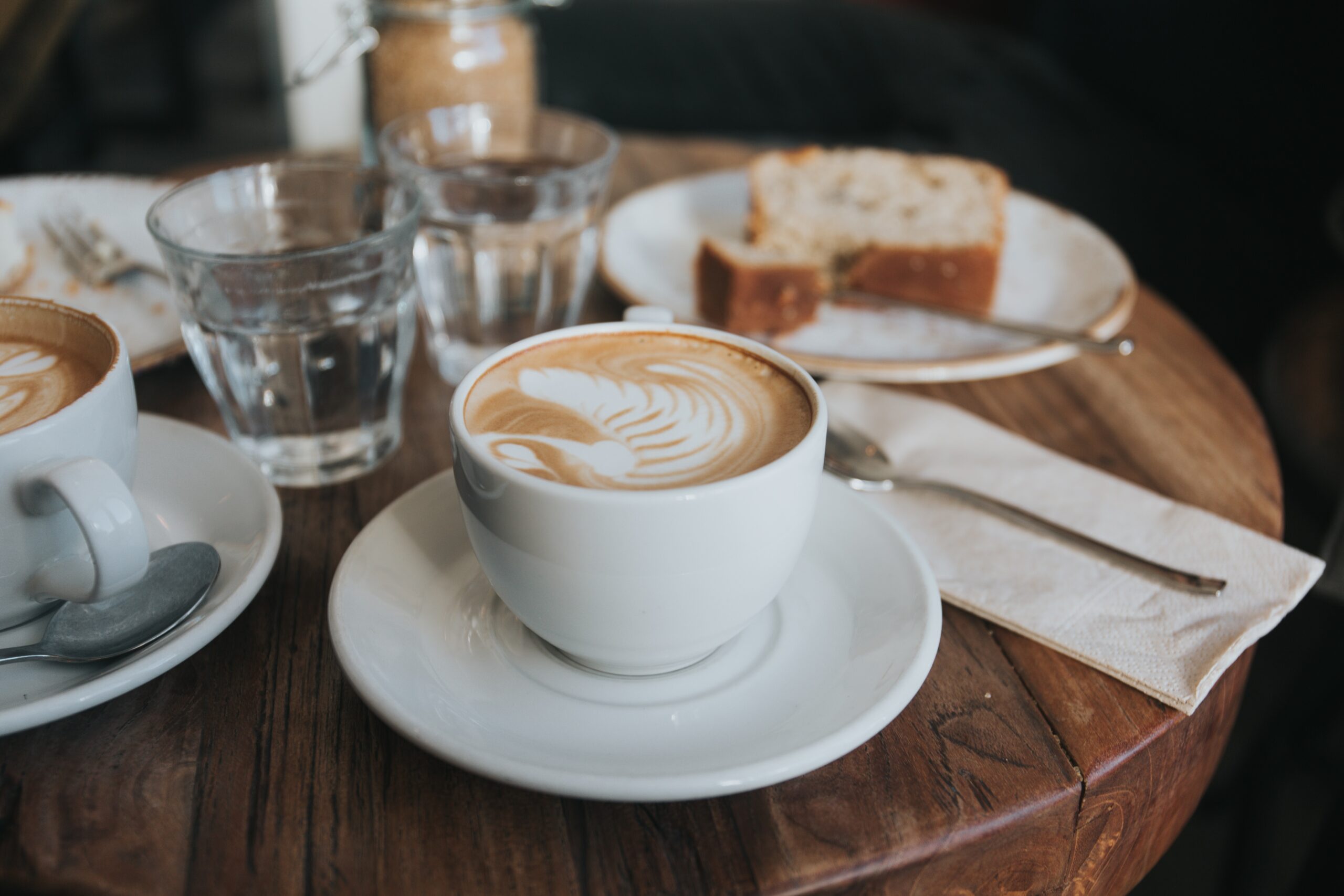 Cappuccino und ein Sommer in Wien. Katrina Verdes "Gefühlvoll" ist ein Second Chance-Liebesroman